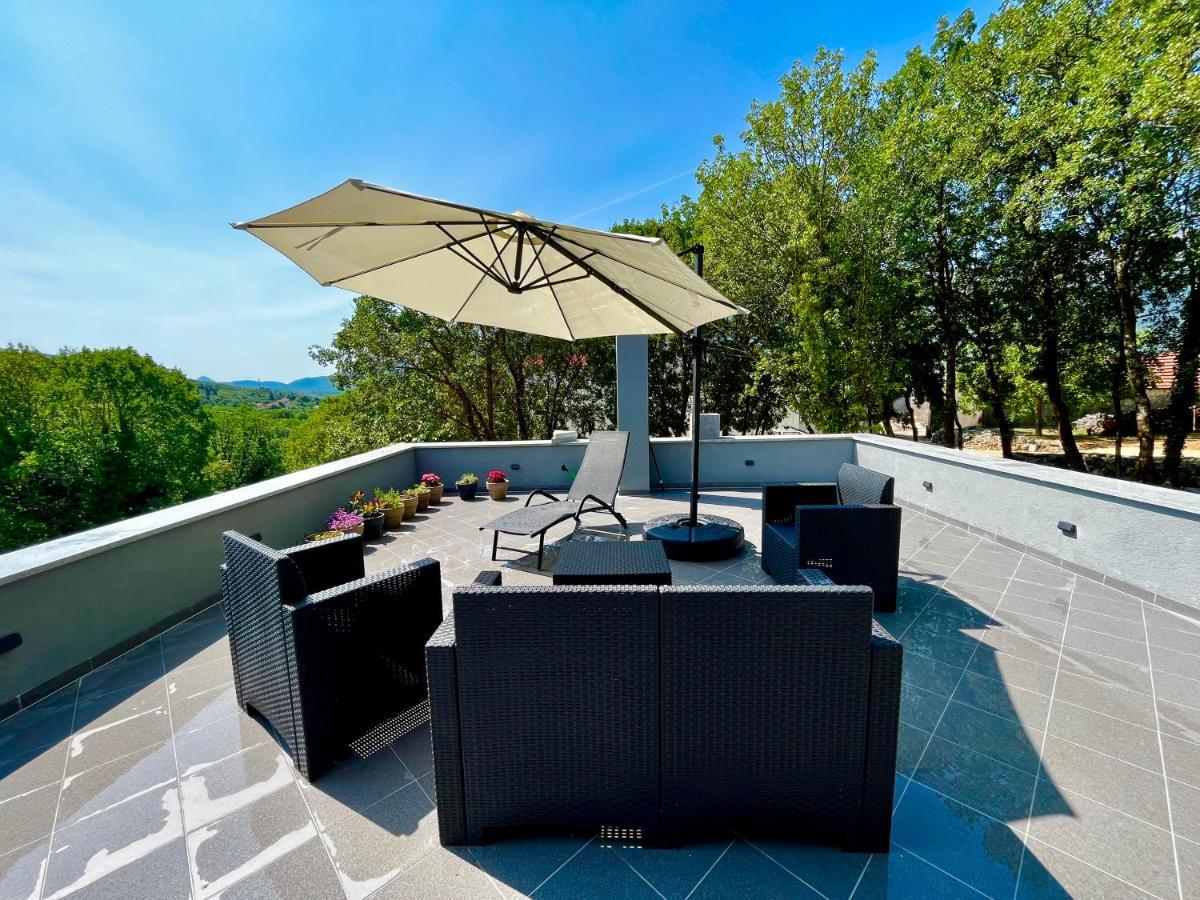 Luxury Villa Andrea Vrzika In Forest Near The Sea Zagvozd Luaran gambar