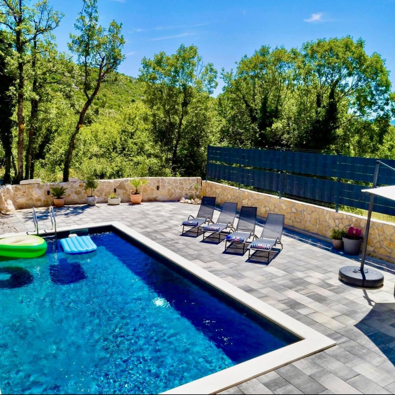 Luxury Villa Andrea Vrzika In Forest Near The Sea Zagvozd Luaran gambar